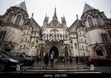 Vista generale GV della High Court e della Court of Appeal, Londra. Foto Stock