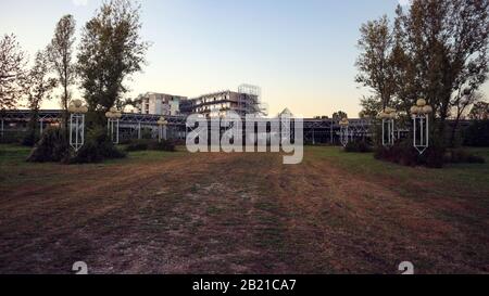 Edificio ospedaliero abbandonato a Zagabria Foto Stock