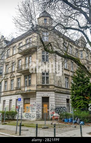 Leerstand Wohnhaus Stubenrauchstraße Ecke Odenwaldstraße, Friedenau, Berlino, Germania Foto Stock