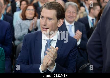 Vienna, Austria. Febbraio 29th Feb, 2020. 36th Partito Nazionale Ordinario della ÖVP Vienna (Partito popolare austriaco di Vienna) a METAStadt di Vienna. La foto mostra il cancelliere Sebastian Kurz. Credit: Franz PERC / Alamy Live News Foto Stock