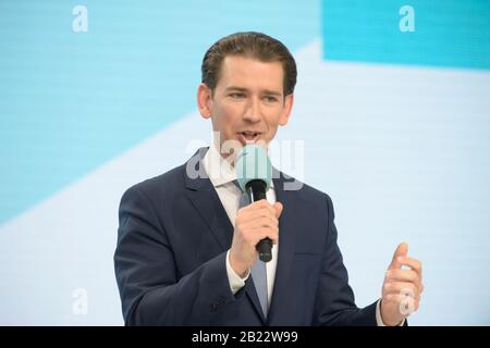 Vienna, Austria. Febbraio 29th Feb, 2020. 36th Partito Nazionale Ordinario della ÖVP Vienna (Partito popolare austriaco di Vienna) a METAStadt di Vienna. FPicture mostra il cancelliere Sebastian Kurz. Credit: Franz PERC / Alamy Live News Foto Stock