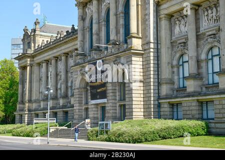 Niedersächsisches Landesmuseum Hannover, Willy-Brandt-Allee, Hannover, Niedersachsen, Deutschland Foto Stock