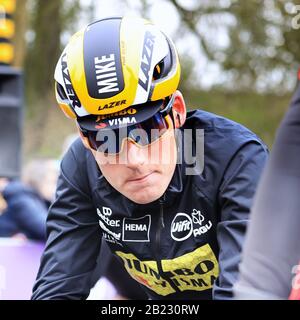 Nove, Belgio. 29th Feb, 2020. Nove, 29-02-2020, ciclismo, omloop het nieuwsblad, Mike Teunissen, prima dell'inizio di Omloop Het Nieuwsblad Credit: Pro Shots/Alamy Live News Foto Stock