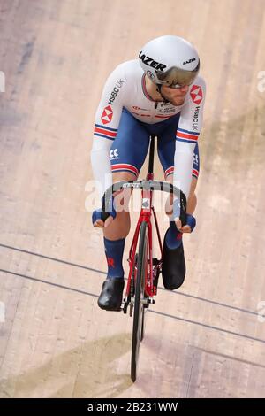 Berlino, Germania. 29th Feb, 2020. Matthew Walls of Great Britain in competizione nel nulla degli uomini durante il giorno 4 dei Campionati mondiali di ciclismo UCI, al Veledrom, Berlino Germania. 29 Febbraio 2020 (Foto Di Mitchell Gunn/Espa-Images) Credito: Agenzia Fotografica Europea Per Lo Sport/Alamy Live News Foto Stock