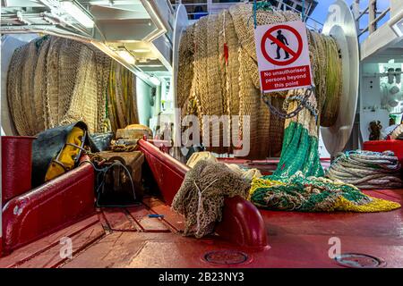 Barche Da Pesca Al Town Pier Di Awara Irlanda Foto Stock