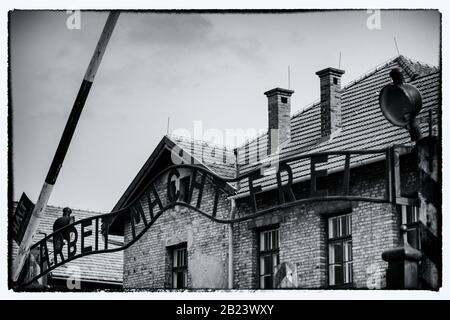 Porta d'ingresso al Museo di Auschwitz-Birkenau e Memoriale dei campi di Sterminio nazisti della seconda guerra mondiale Foto Stock