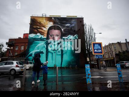 Murale di Greta Thunberg a Bristol, Regno Unito Foto Stock