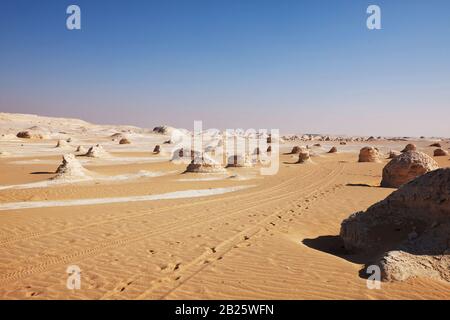 Bella la formazione di gesso in White Desert, Egitto, Africa Foto Stock