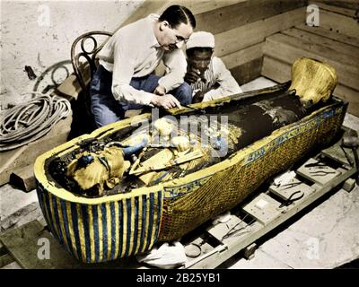 La tomba di Tutankhamun, scoperta da Howard carter e aperta il 16 febbraio 1924 Foto Stock