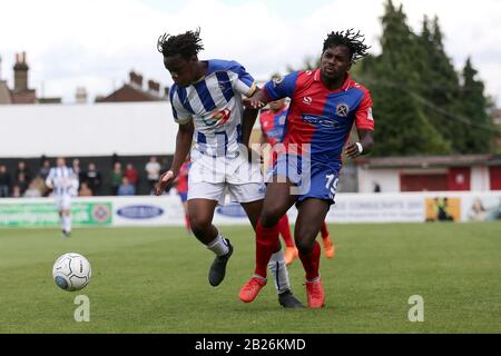 Peter Kioso di Hartlepool Unito e Tomi Adeloye di Dagenham e Redbridge durante Dagenham & Redbridge vs Hartlepool United, Vanarama National League Foto Stock