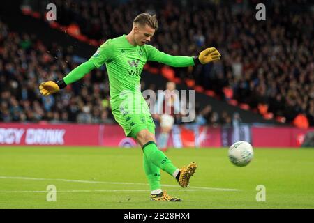 Londra, Regno Unito. 01st Mar, 2020. Orjan Nyland, portiere dell'Aston Villa in azione. Carabao Cup 2020, Aston Villa v Manchester City al Wembley Stadium di Londra domenica 1st marzo 2020. Questa immagine può essere utilizzata solo a scopo editoriale. Solo uso editoriale, licenza richiesta per uso commerciale. Nessun uso nelle scommesse, nei giochi o in un singolo club/campionato/player publications . pic by Steffan Bowen/Andrew Orchard sports photography/Alamy Live News Credit: Andrew Orchard sports photography/Alamy Live News Foto Stock