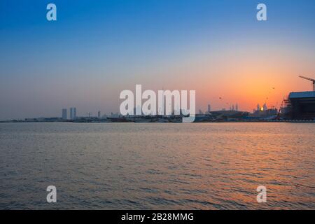 Tramonto a Dubai City View, Emirati Arabi Uniti Foto Stock
