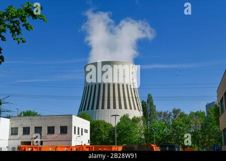 Kühlturm, Kraftwerk Reuter West, Siemensstadt, Spandau, Berlin, Deutschland Foto Stock