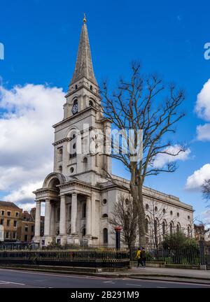 La Chiesa di Cristo Spitalfields nella zona est di Londra. Chiesa anglicana costruita tra 1714 e 1729. Architetto Nicholas Hawksmoor. Foto Stock