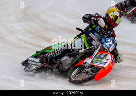 Berlino, Germania. 01st Mar, 2020. Berlino GERMANIA - 1 marzo Johan Weber di Germania in azione durante l'Ice Speedway of Nations presso l'Horst-Dohm-Eisstadion, Berlino, domenica 1 marzo 2020. (Credit: Ian Charles | Mi News) Credit: Mi News & Sport /Alamy Live News Foto Stock