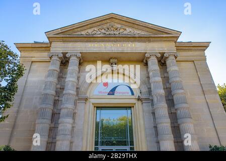 Musée de l'Orangerie (museo dell'Orangerie), galleria d'arte di dipinti impressionisti e post-impressionisti a Parigi, Francia Foto Stock