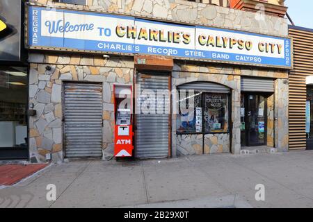 Charlie's Calypso City, 1273 Fulton Street, Brooklyn, New York. Foto del negozio di New York di un negozio di dischi a bedford stuyvesant. Foto Stock