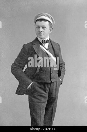 Georg Baeselt nel suo costume come principe ereditario Karl Heinrich in 'Alt Heidelberg' di Wilhelm Meyer-Foerster. Foto Stock