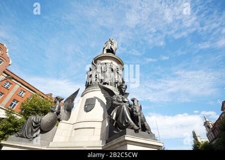 Il monumento Daniel o 'Connell su o'Connell Street, Dublino, Irlanda Foto Stock