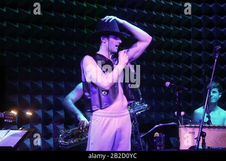 Lo Skivvies in concerto con ospiti speciali al Joe's Pub - Performance. Con: Roe Hartrampf Dove: New York, New York, Stati Uniti Quando: 31 Jan 2020 Credit: Joseph Marzullo/Wenn.com Foto Stock