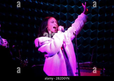 Lo Skivvies in concerto con ospiti speciali al Joe's Pub - Performance. Con: Brennyn Lark Dove: New York, New York, Stati Uniti Quando: 31 Jan 2020 Credit: Joseph Marzullo/Wenn.com Foto Stock