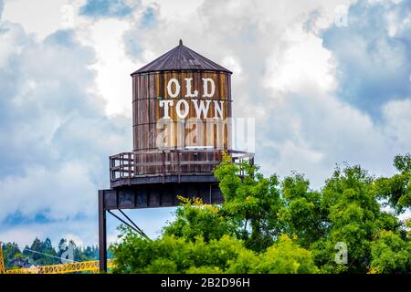 Simbolo della città vecchia sul serbatoio dell'acqua, nel centro di Portland, Oregon Foto Stock