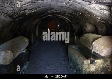 Rabbi tomba in Israele antico cimitero Foto Stock