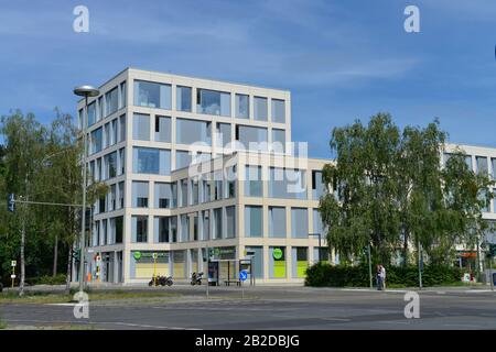 Neubaugebiet 'Fuenf Morgen', Clayallee, Dahlem, Steglitz-Zehlendorf, Berlino, Deutschland Foto Stock