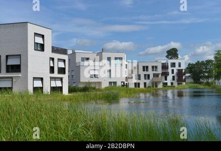 Neubaugebiet 'Fuenf Morgen', Clayallee, Dahlem, Steglitz-Zehlendorf, Berlino, Deutschland Foto Stock