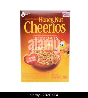 Irvine, CA - 19 FEBBRAIO 2015: Cheerios Noce di miele. Introdotto nel 1979 da General Mills è una versione leggermente più dolce dell'originale Cheerios bera Foto Stock