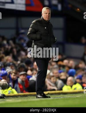 Il manager di Portsmouth Kenny Jackett durante la quinta partita della fa Cup al Fratton Park di Portsmouth. Foto Stock