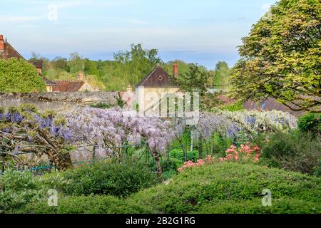 Francia, Cher, Apremont Sur Allier, Etichettato Les Plus Beaux Villages De France (I Più Bei Villaggi Di Francia), Parc Floral D’Apremont Sur Alli Foto Stock