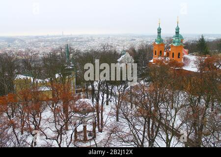 Cattedrale di San Lorenzo a Praga in Europa Foto Stock