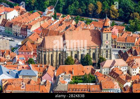 Vista aerea di Darmstadt Chiesa Nera Brasov Romania Foto Stock