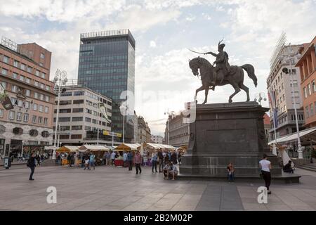 Trg Bana Josipa Jelačića (Piazza Jelacic). Zagabria, Croazia Foto Stock