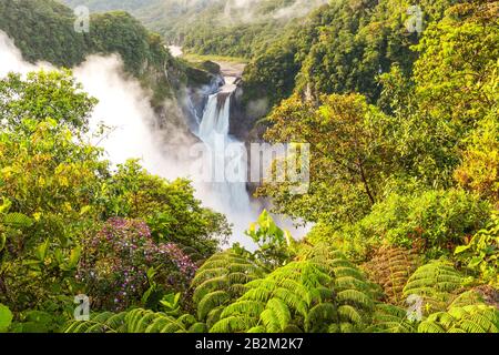 San Rafael cade la cascata più grande in Ecuador Foto Stock