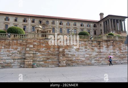 Pretoria, Sudafrica - 05 Feb 2019: Union Buildings, Pretoria, Sudafrica, Signora Working Foto Stock