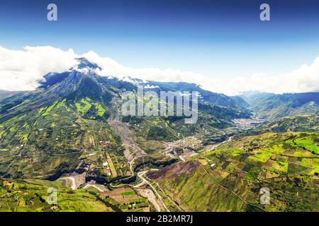 Tungurahua Vulcan Blast 28 11 2010 Ecuador Sud America 2am Ora Locale Foto Stock