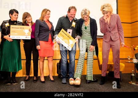 L'Aia, Paesi Bassi. 3rd Mar, 2020. La principessa Laurentien dei Paesi Bassi partecipa alla cerimonia di premiazione del Taalheld (eroe linguistico) 2019 a l'Aia, Paesi Bassi, 3 marzo 2020. Il premio è un premio personale per le persone che prevengono e riducono l'analfabetismo. Credit: Patrick van Katwijk/ ANP OUT |/dpa/Alamy Live News Foto Stock