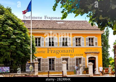 Grasse, Francia - 4 Luglio 2019: Parfumerie Fragonard Museum And Factory. La profumeria Fragonard è una delle più antiche fabbriche della capitale mondiale del perfu Foto Stock