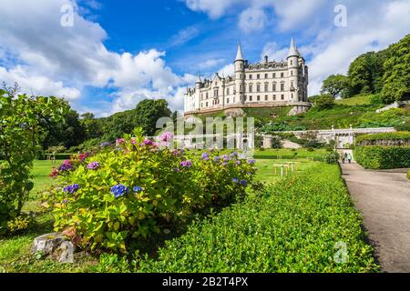 Bellissimo scatto del famoso castello di Dunrobin, a Sutherland, Scozia Foto Stock