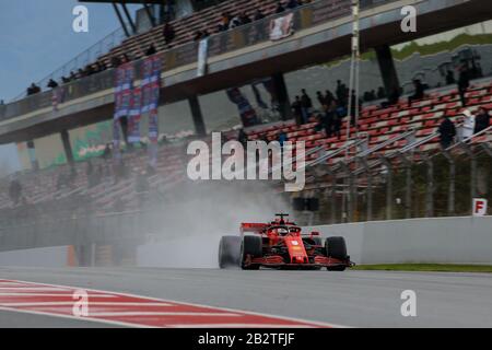 Sebastian Vettel della Scuderia Ferrari durante il 2020 F1 test invernali in Circuit de Catalunya, Montmelò, Spagna Foto Stock