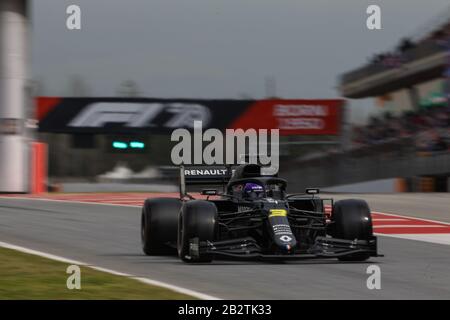 Daniel Ricciardo del Team Ranault F1 durante il 2020 F1 test invernali in Circuit de Catalunya, Montmelò, Spagna Foto Stock