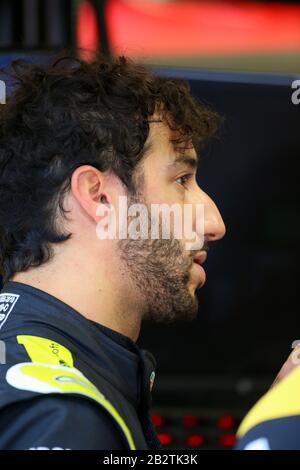 Daniel Ricciardo del Team Ranault F1 durante il 2020 F1 test invernali in Circuit de Catalunya, Montmelò, Spagna Foto Stock
