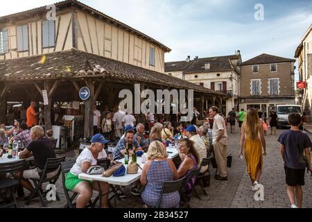 Villeréal medievale Bastide città nel dipartimento Lot-et-Garonne nel sud-ovest della Francia, Europa Foto Stock