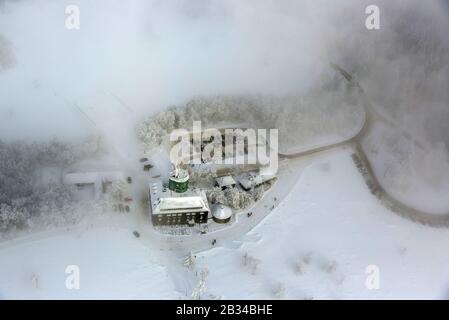 , Kahler Asten con hotel, 26.01.2013, vista aerea, Germania, Renania Settentrionale-Vestfalia, Sauerland, Winterberg Foto Stock