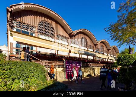 Spagna, Andalusia, Siviglia, Mercado Lonja Del Barranco Foto Stock