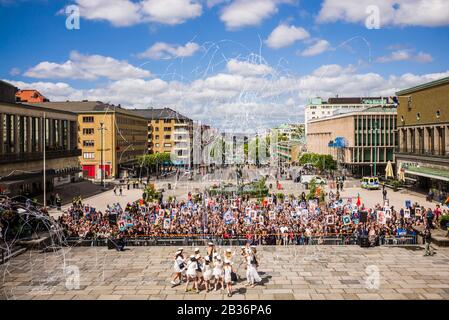 Svezia, Vastragotland e Bohuslan, Gothenburg, cerimonia di laurea degli studenti delle scuole superiori Foto Stock