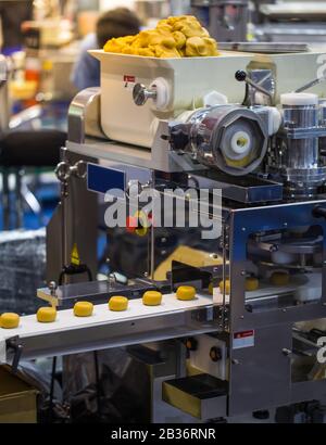 Sparticampo di pasta e macchina di pasta di rotounder Foto Stock