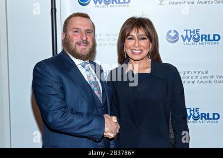 New York, NY, Stati Uniti. 3rd Mar, 2020. Rabbi Shmuley Boteach, Giudice Jeanine Pirro All'Ottavo Gala Annuale Dei Campioni Internazionali Dei Valori Ebraici Alla Carnegie Hall. Credito: Steve Mack/Alamy Live News Foto Stock